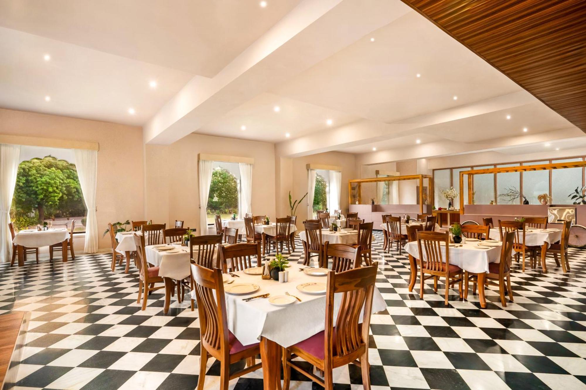 Zana Luxury Forest Resort, Ranthambore Савай-Мадхопур Экстерьер фото